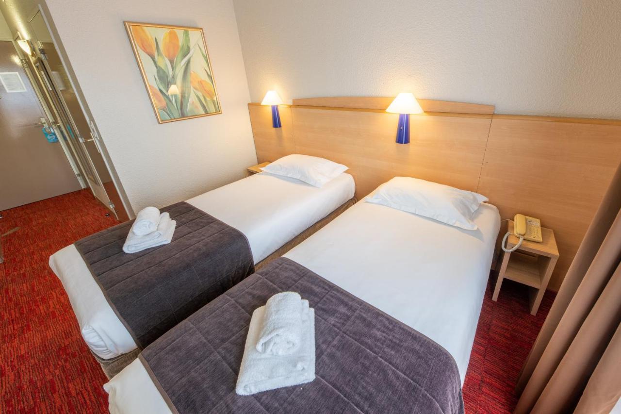 Hotel Saint Laurent 3*